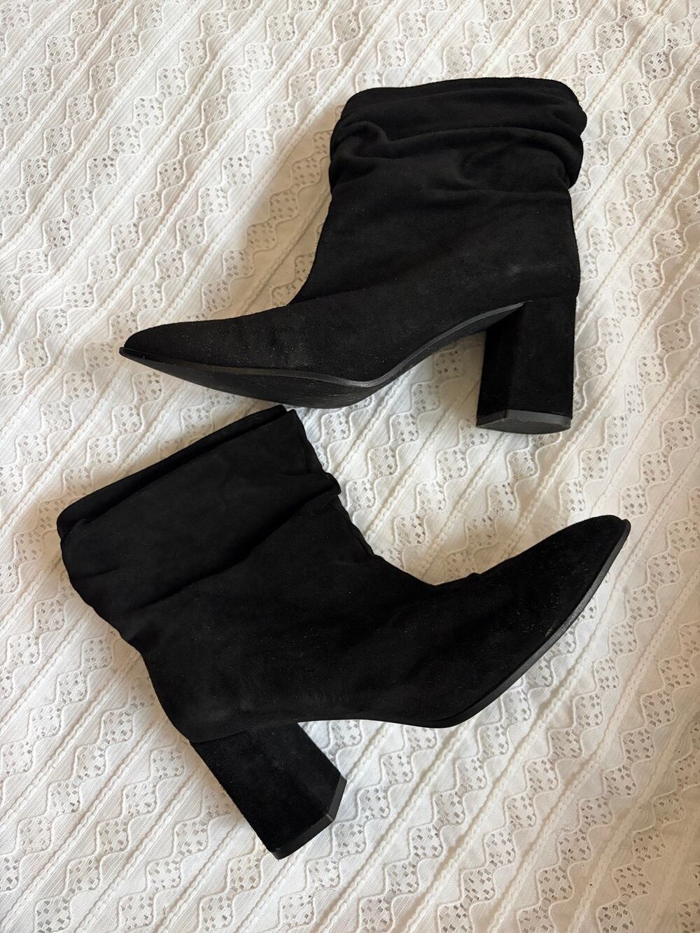 Steve Madden Milan Black Suede Ankle Boots Block Heel Pointed Toe Womens 8